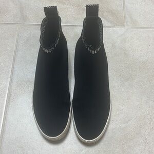 Michael Kors Hilda slip on stretch bootie